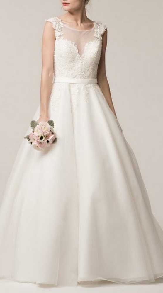 New off white  wedding gown, bridal dress